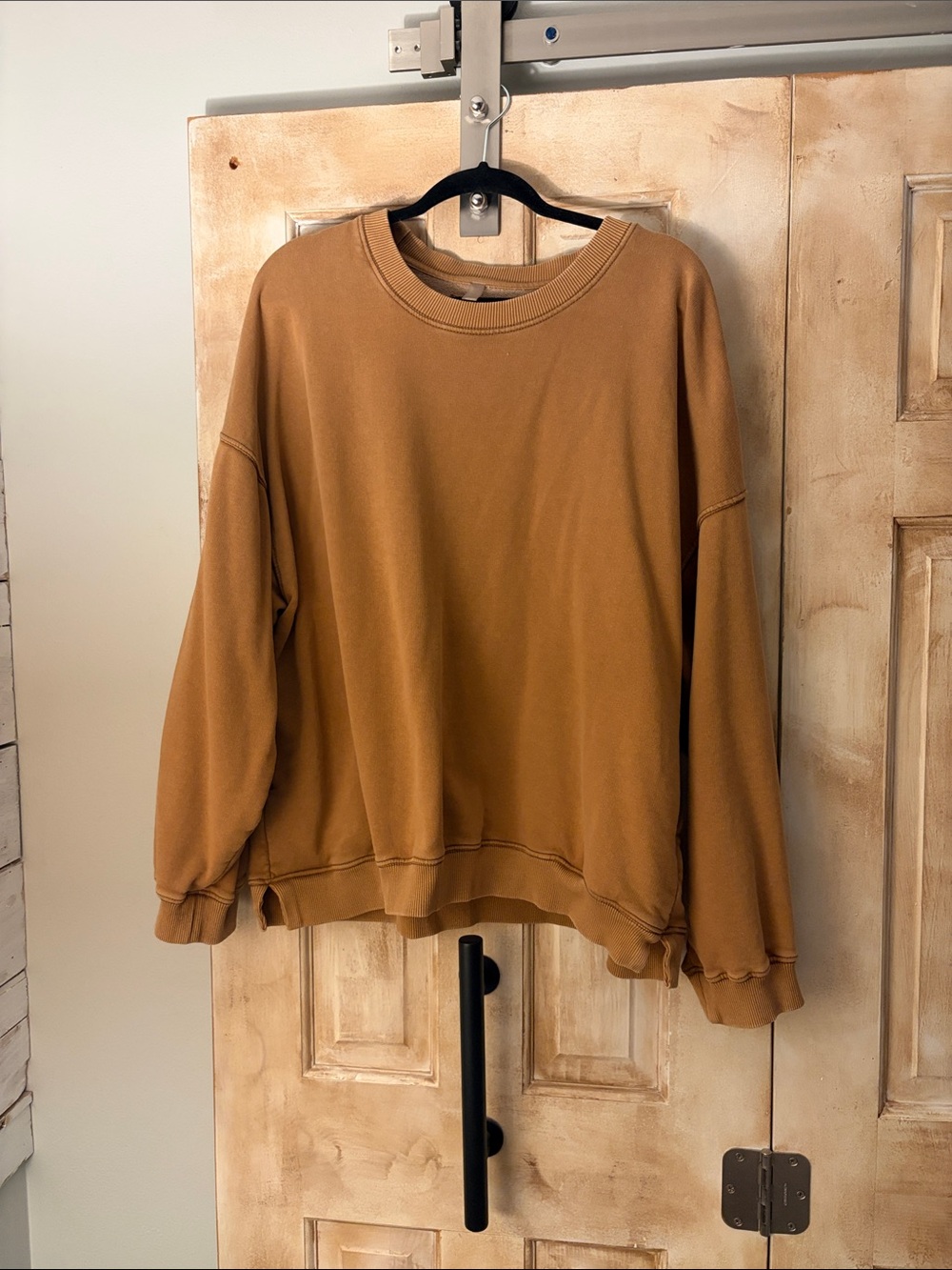Free People Relaxed Crewneck Sweatshirt in Caramel